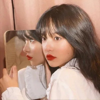 血染两山红